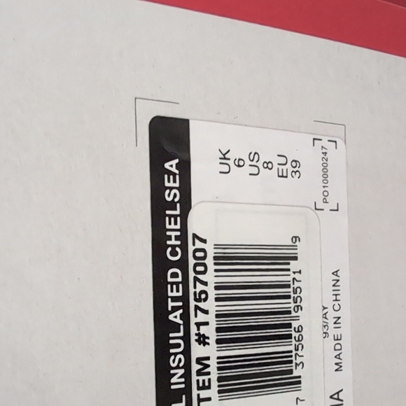 Hunter with original insulated Chelsea boots - Picture 15 of 16